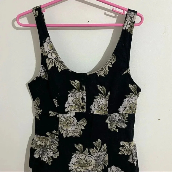 Kimchi Blue navy floral 100% cotton summer dress Size S - Picture 3 of 8